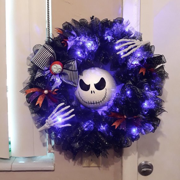Jack Skellington Nightmare Before Christmas Wreath - Picture 1 of 3